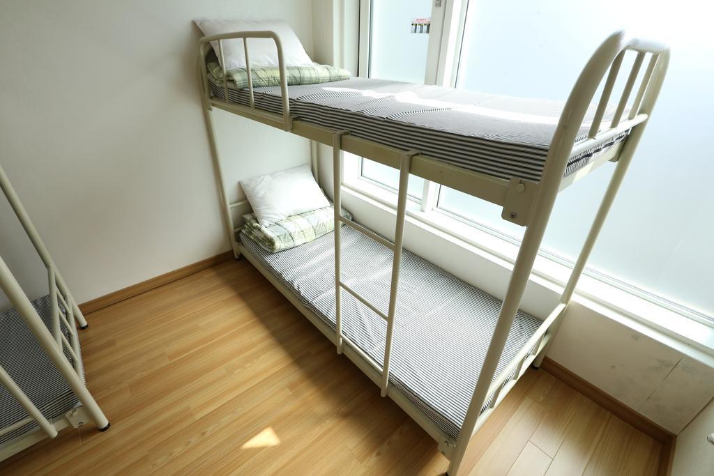 Хостел Phil House Guri Номер фото
