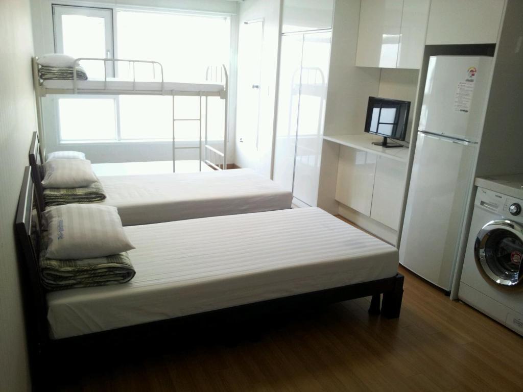 Хостел Phil House Guri Номер фото