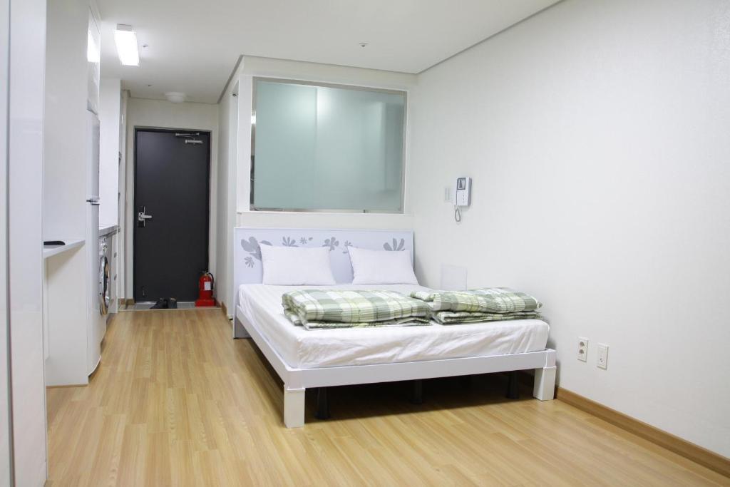 Хостел Phil House Guri Номер фото